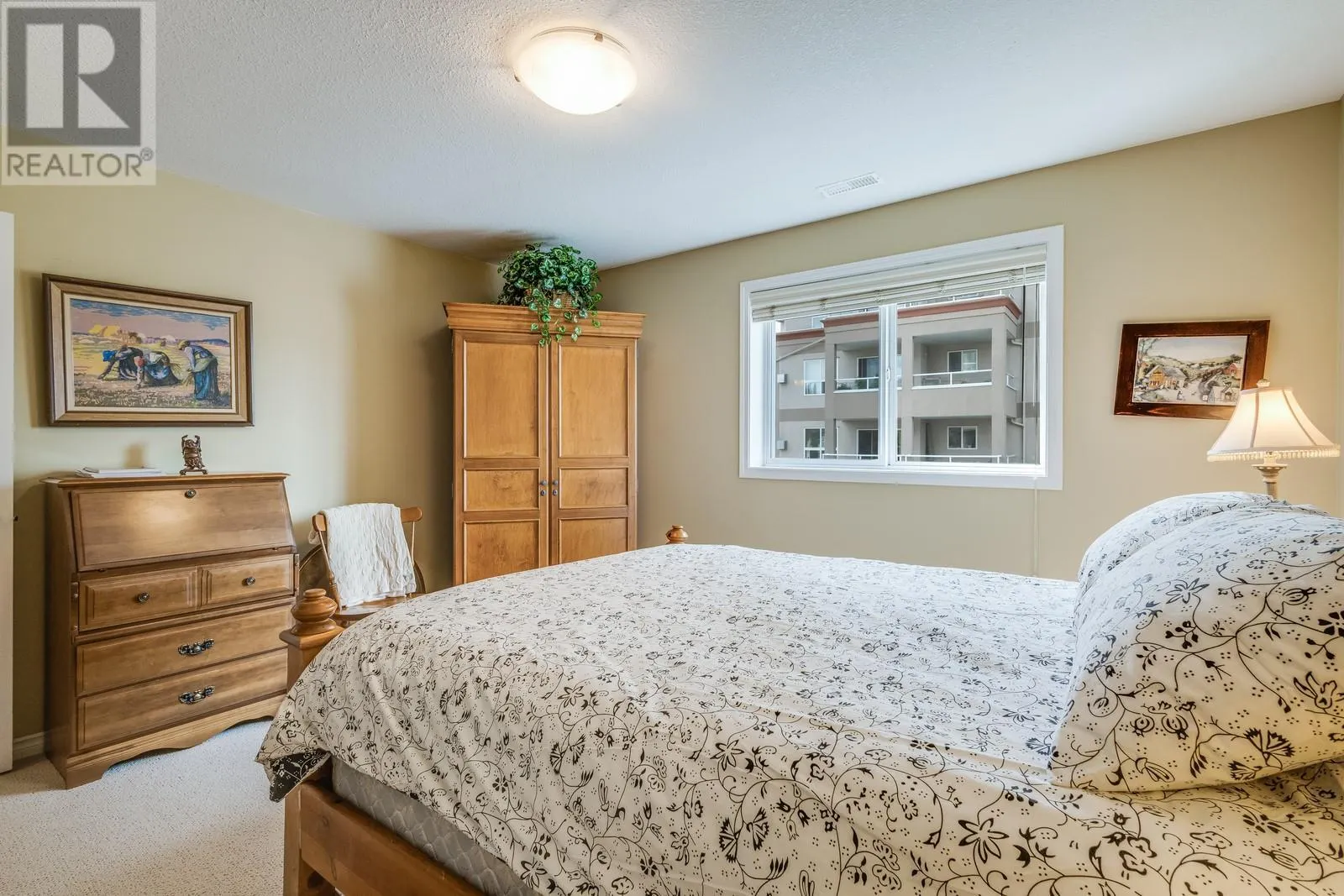 1966 Durnin Road Unit# 302