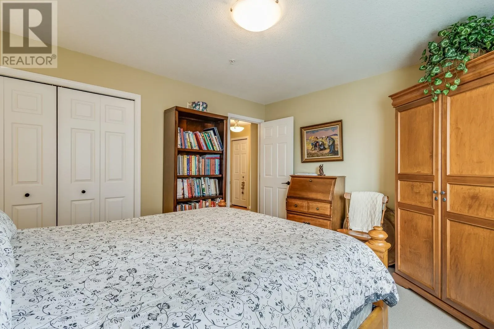 1966 Durnin Road Unit# 302