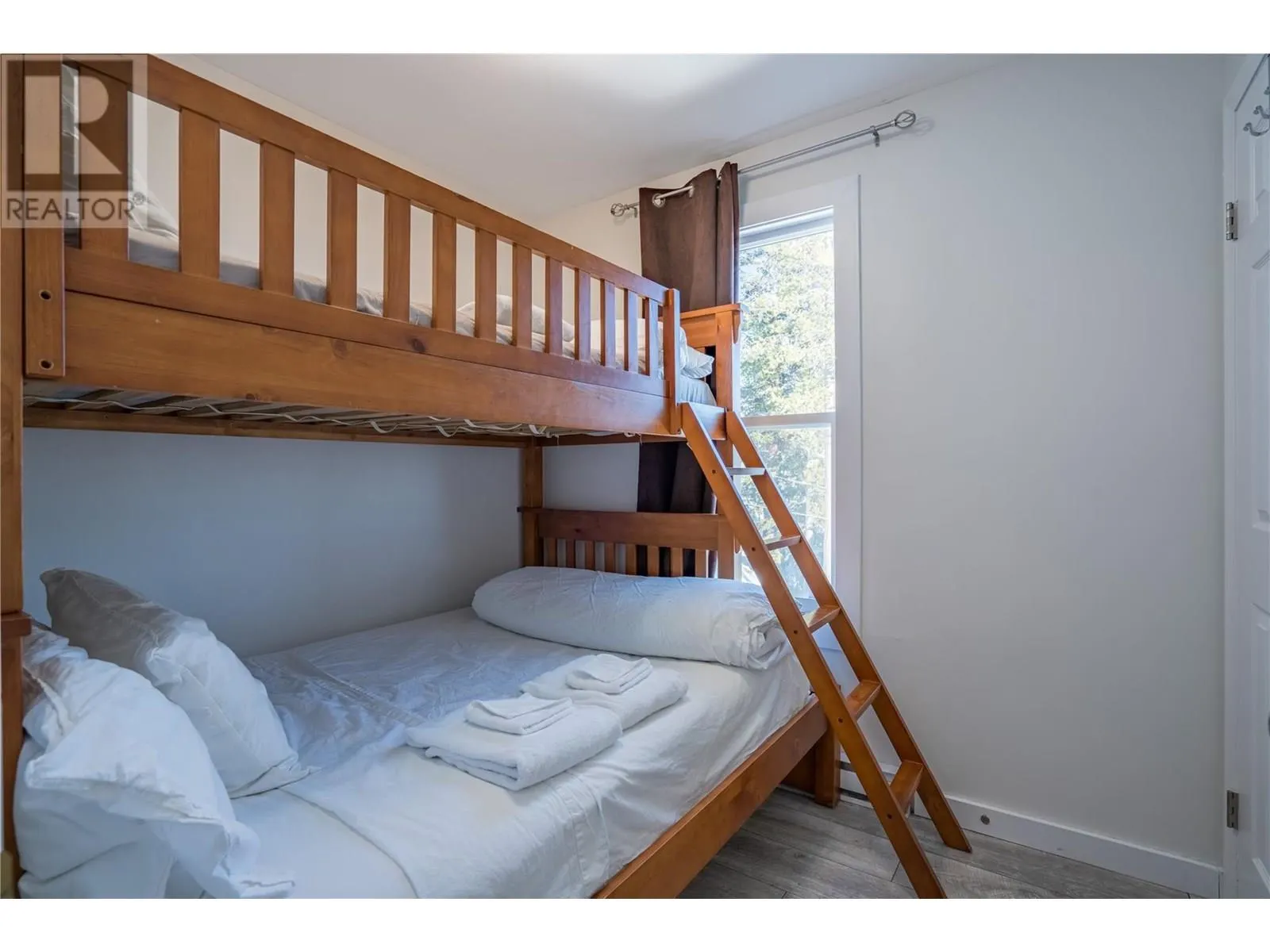 7375 Porcupine Road Unit# B6 Lot# 13