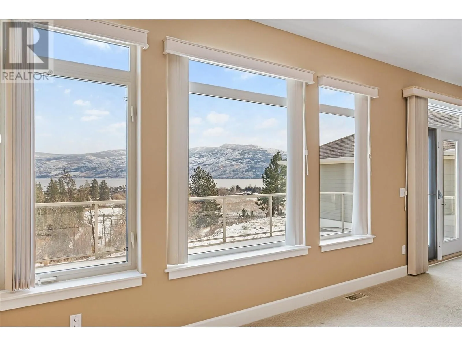 4035 Gellatly Road Unit# 286