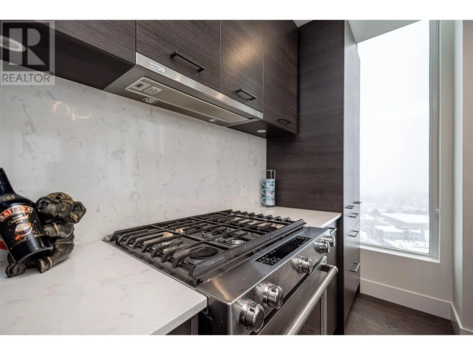 1181 Sunset Drive Unit# 1902