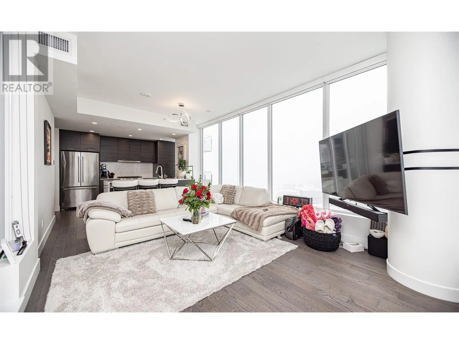 1181 Sunset Drive Unit# 1902