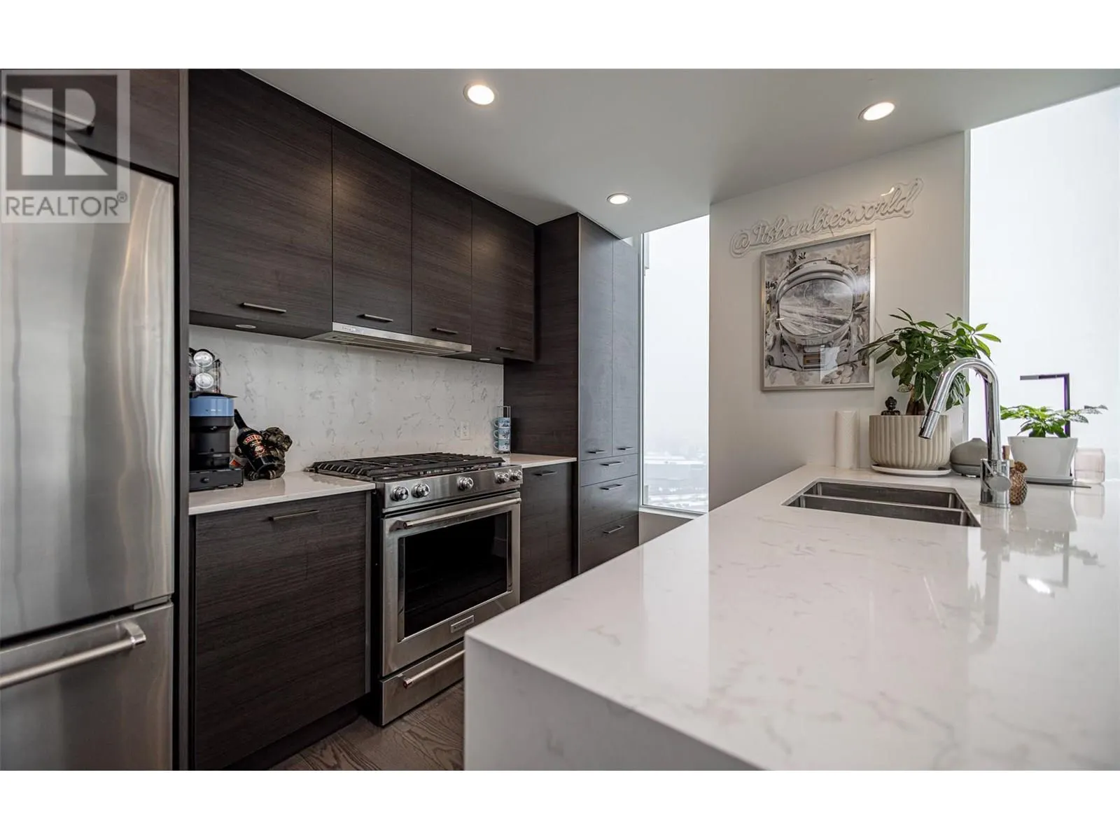 1181 Sunset Drive Unit# 1902