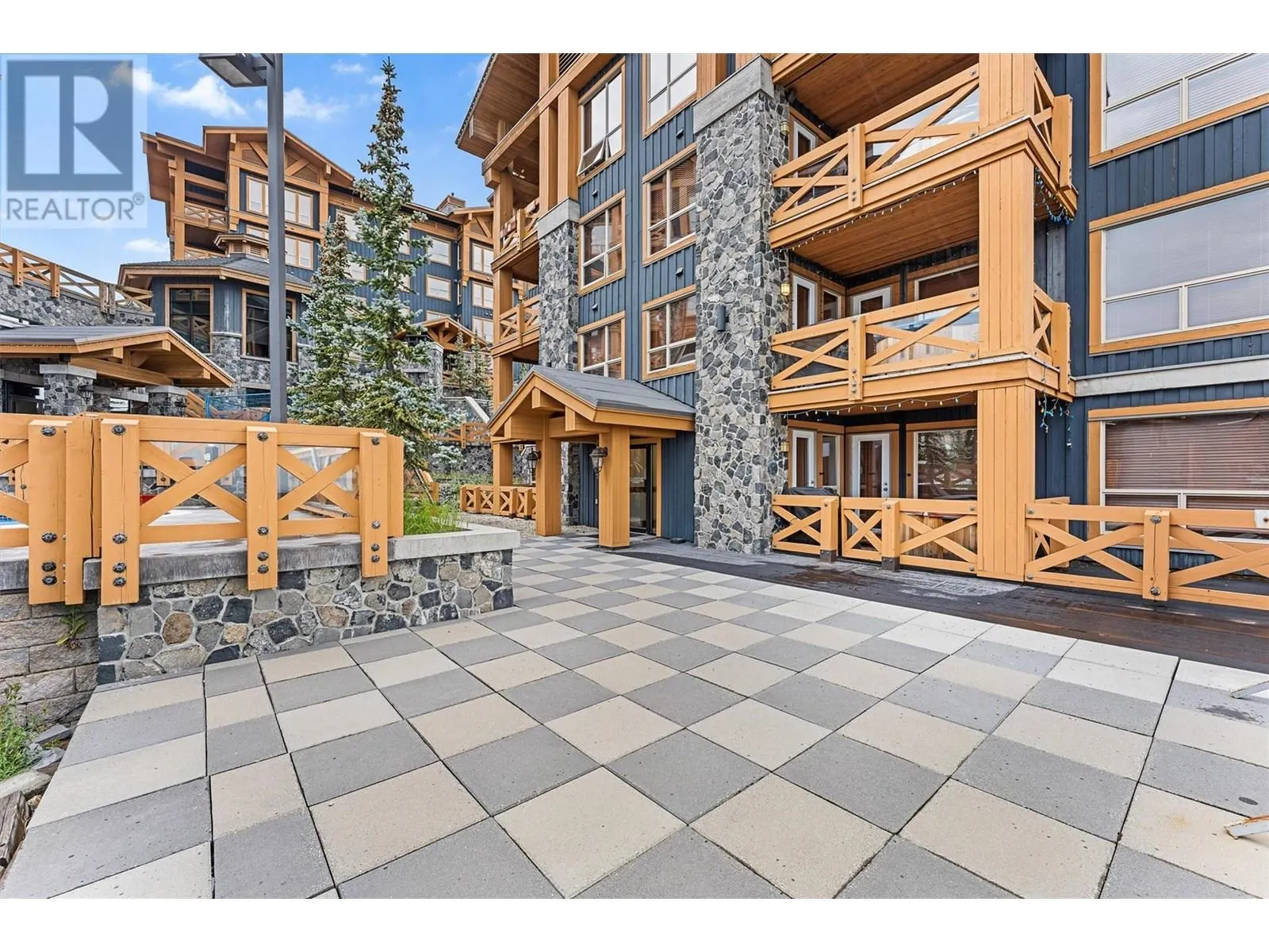 375 Raven Ridge Road Unit# 404
