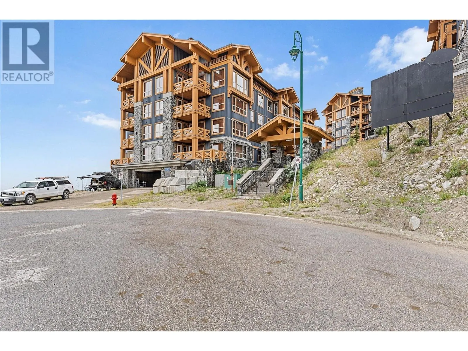 375 Raven Ridge Road Unit# 404