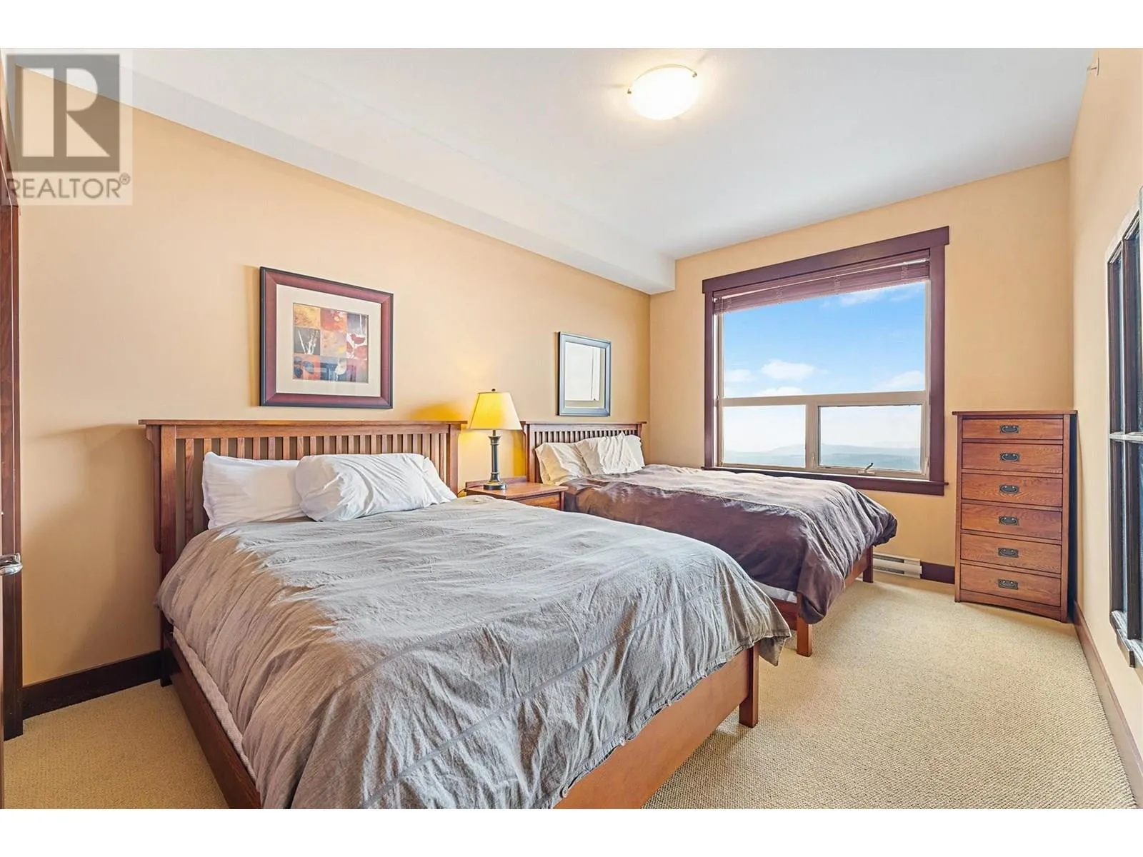 375 Raven Ridge Road Unit# 404