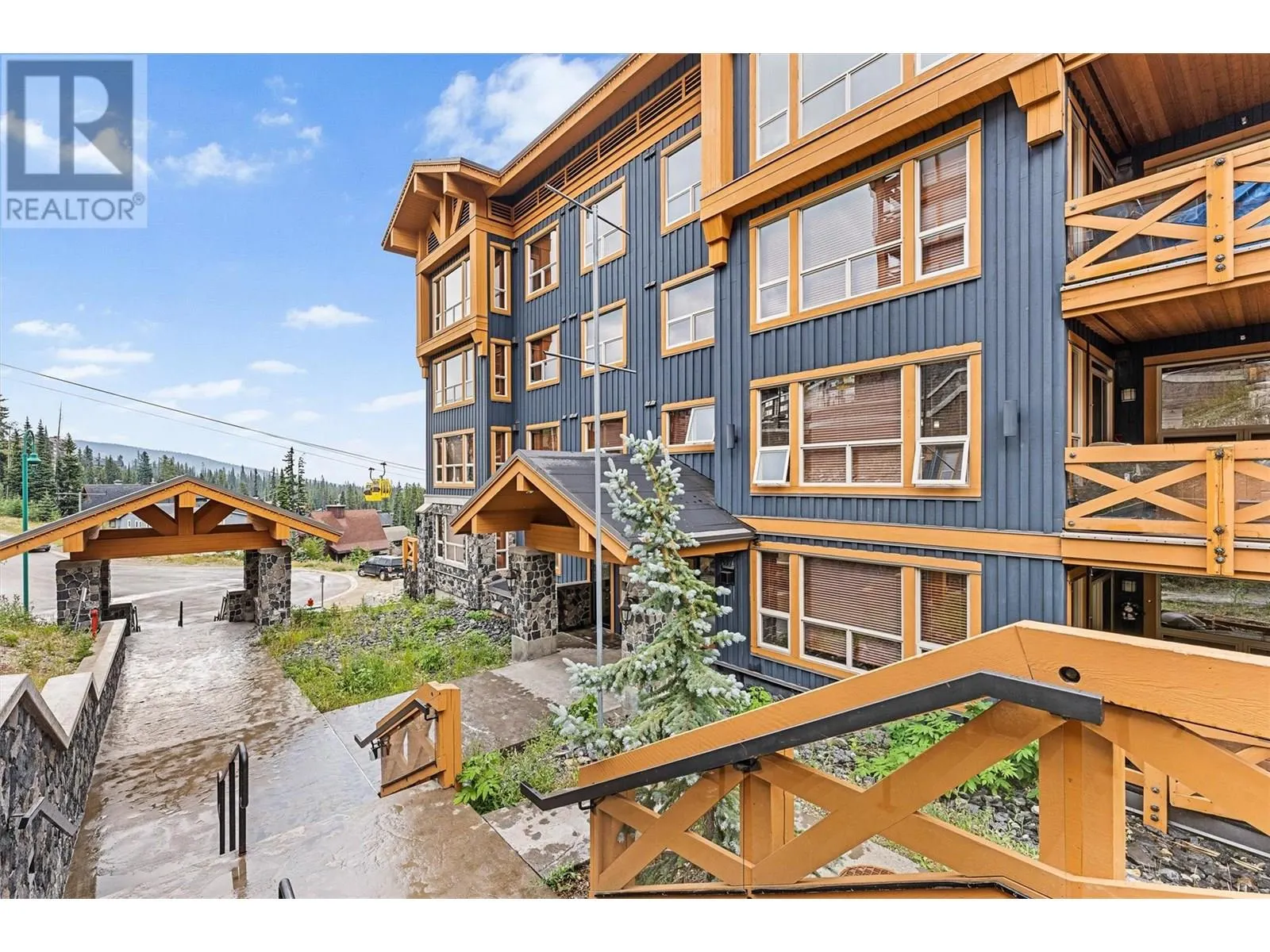 375 Raven Ridge Road Unit# 404