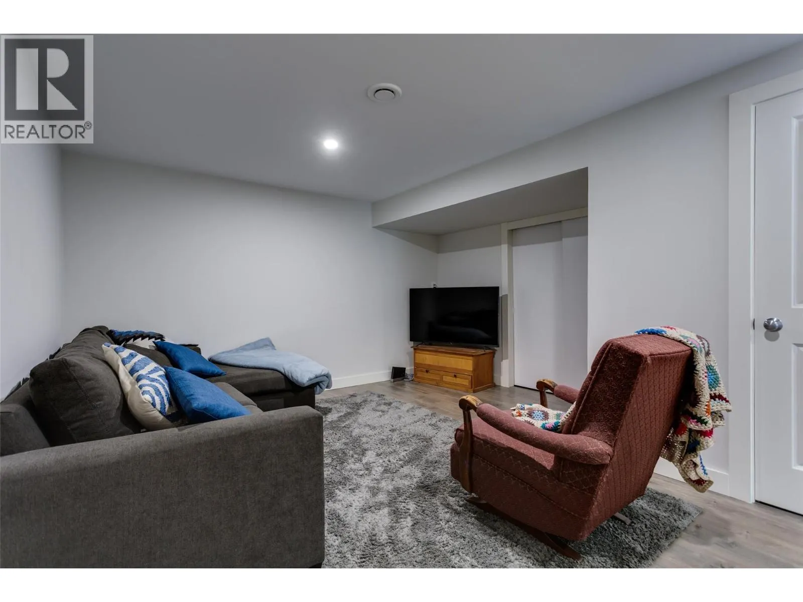 1259 Rio Drive