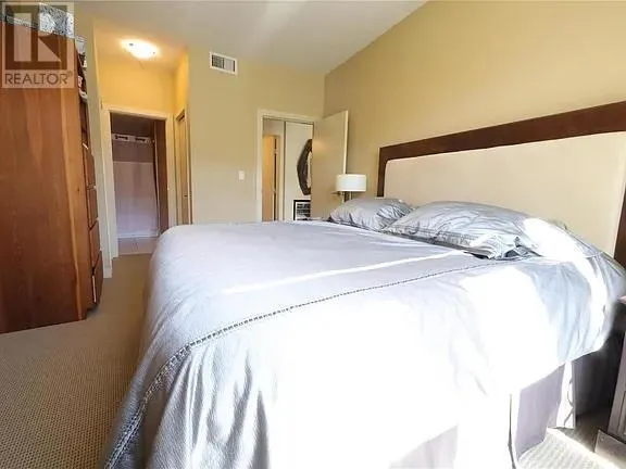 7343 Okanagan Landing Road Unit# 2204