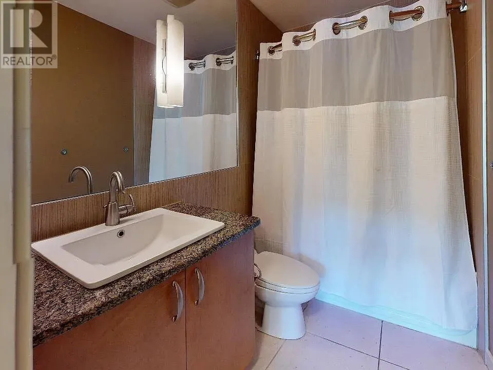 7343 Okanagan Landing Road Unit# 2204