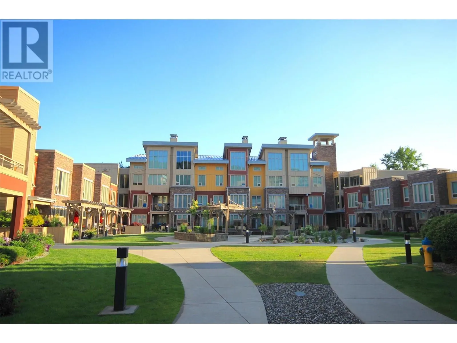 7343 Okanagan Landing Road Unit# 2204