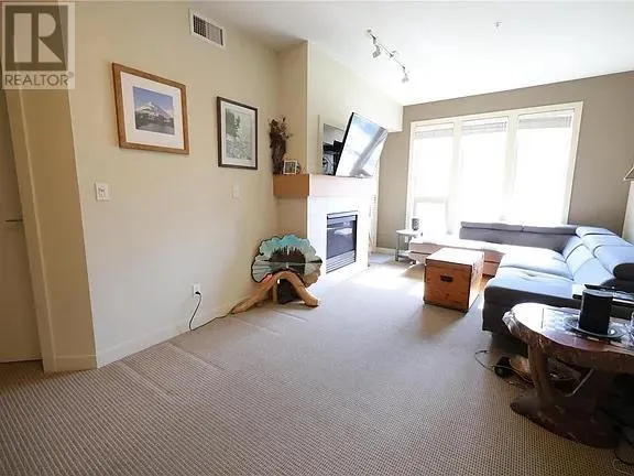 7343 Okanagan Landing Road Unit# 2204