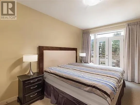 7343 Okanagan Landing Road Unit# 2204