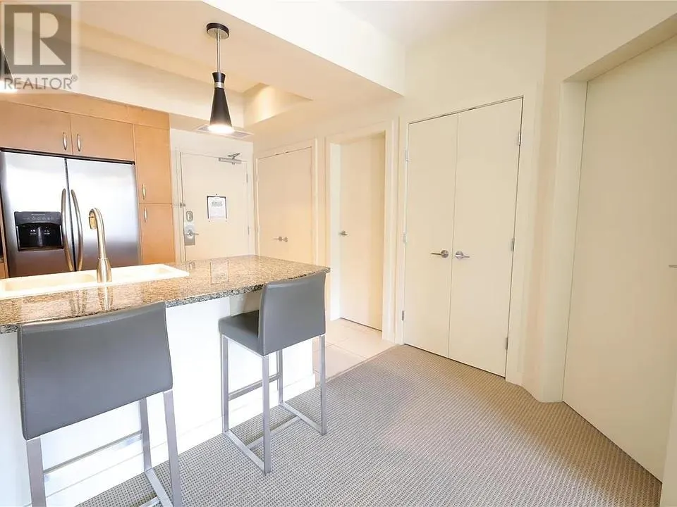 7343 Okanagan Landing Road Unit# 2204