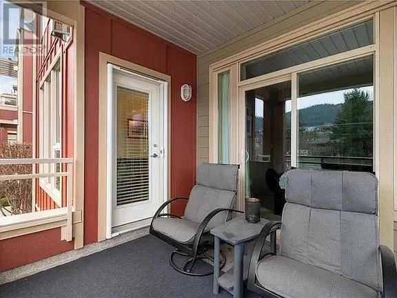 7343 Okanagan Landing Road Unit# 2204