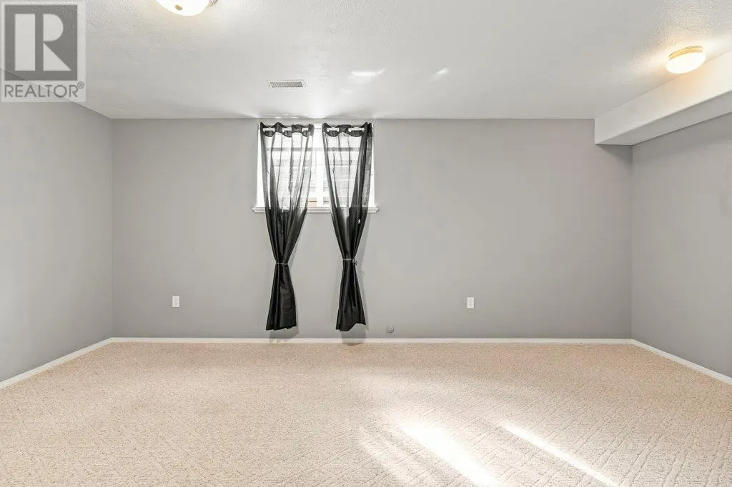 2675 Pine Avenue Unit# 14