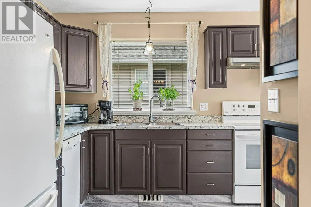 2675 Pine Avenue Unit# 14