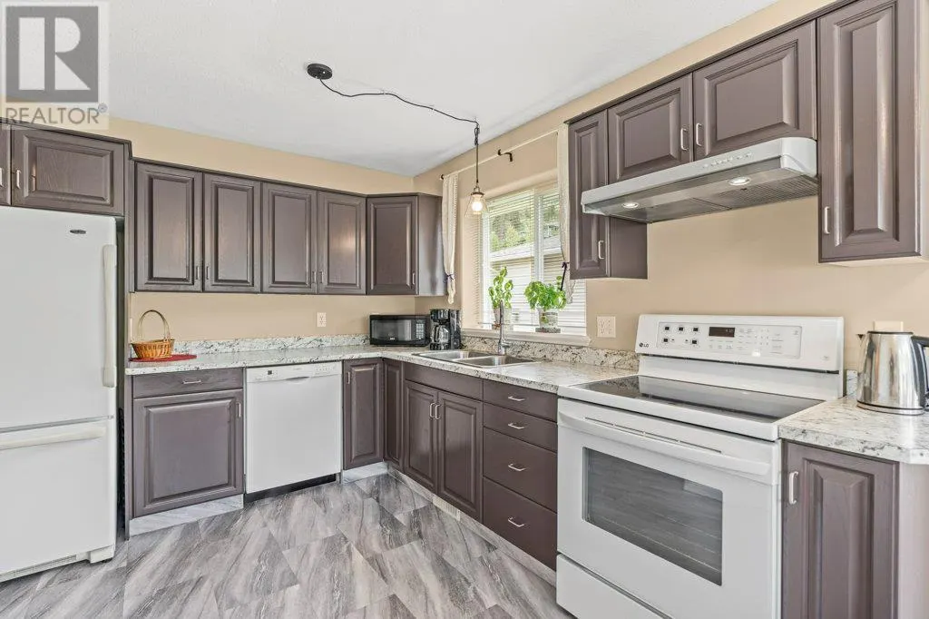 2675 Pine Avenue Unit# 14