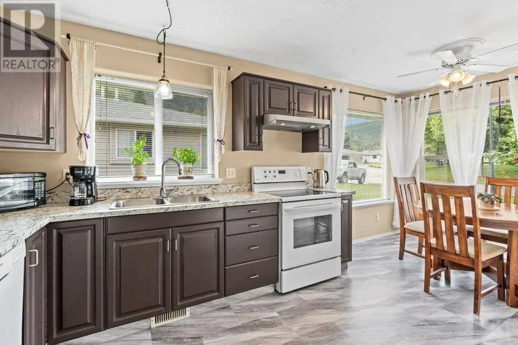 2675 Pine Avenue Unit# 14