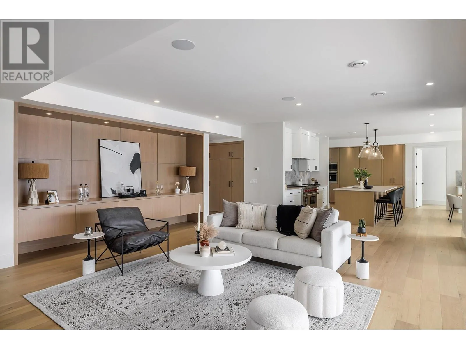 1392 Vineyard Drive
