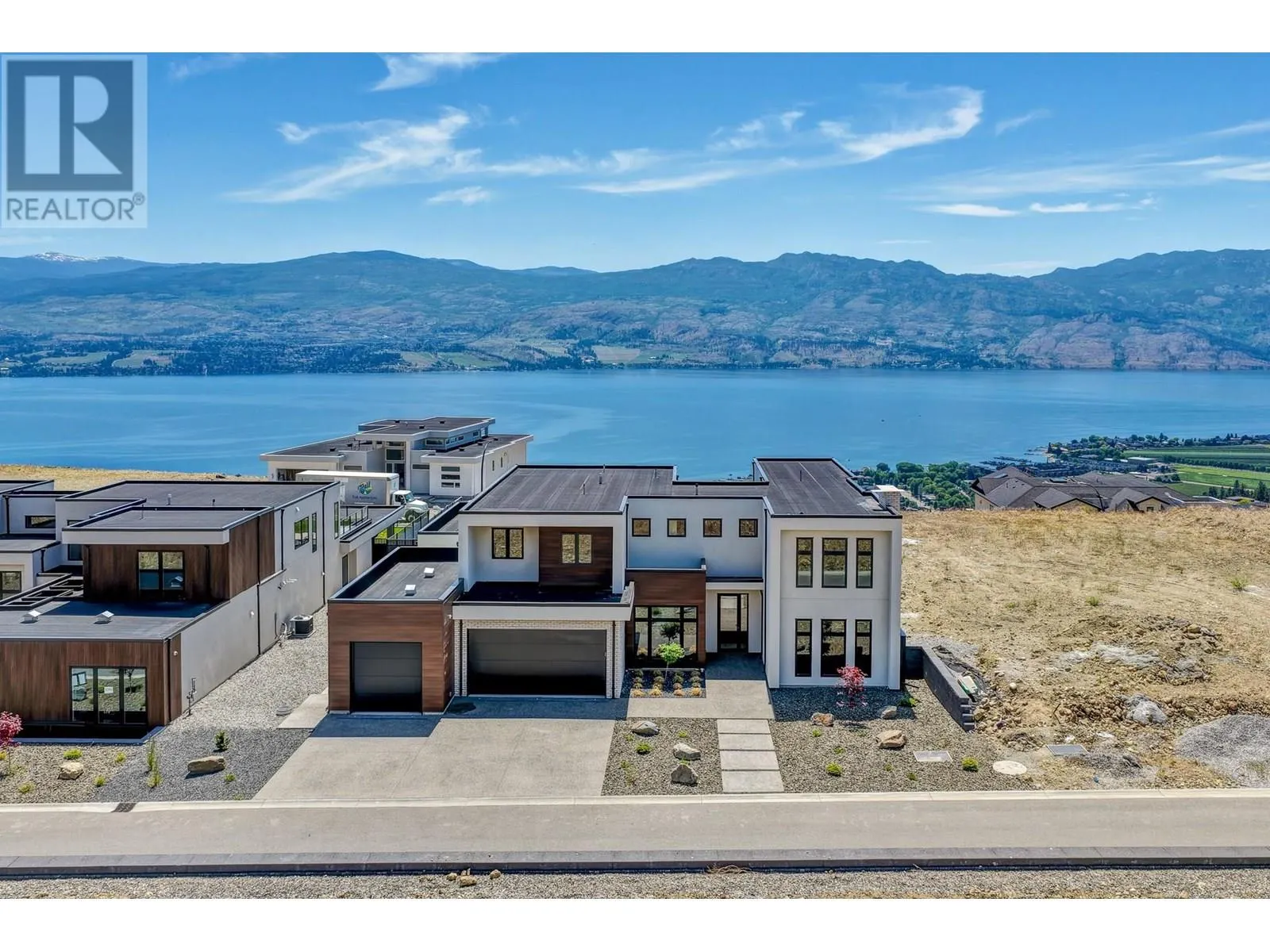 1392 Vineyard Drive
