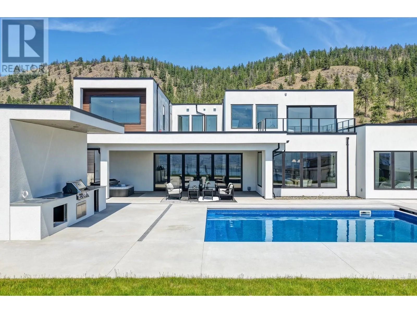 1392 Vineyard Drive