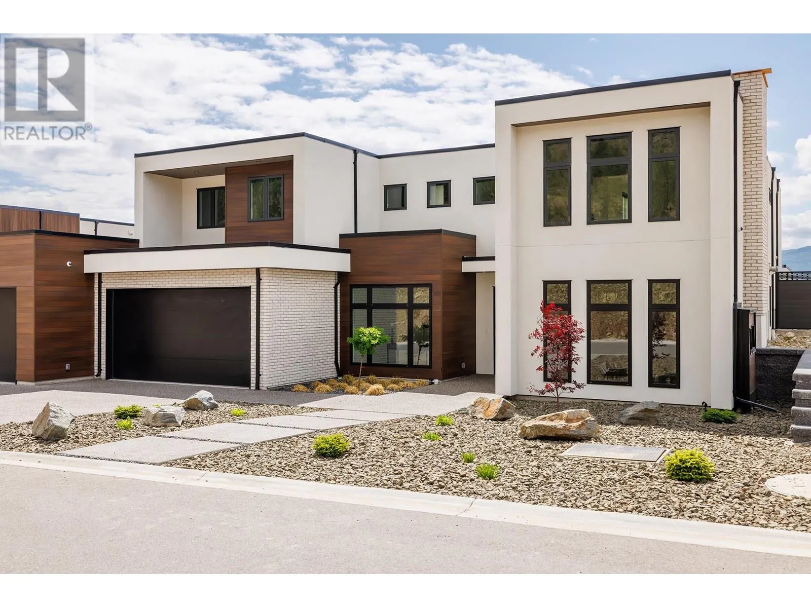 1392 Vineyard Drive