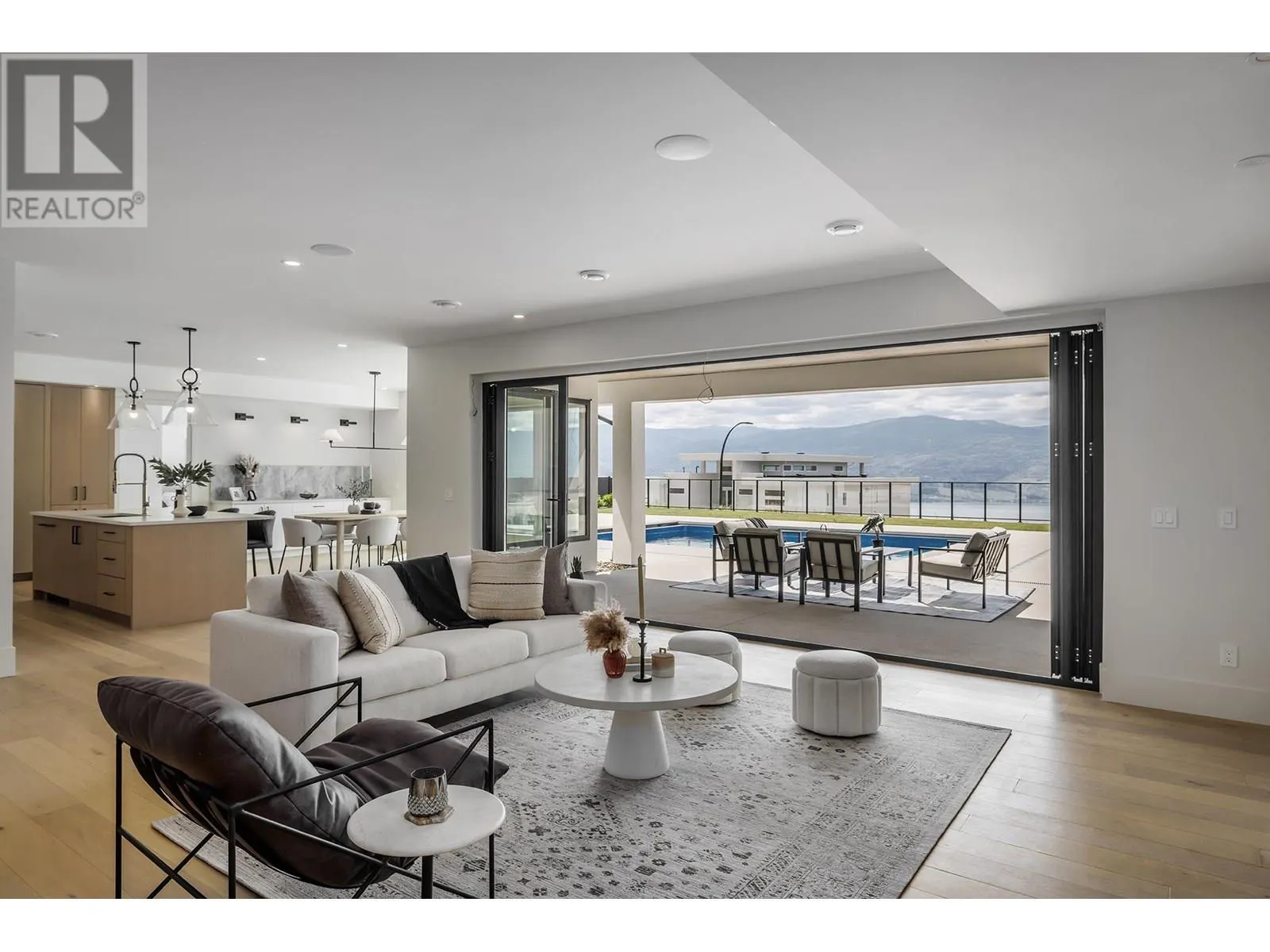 1392 Vineyard Drive