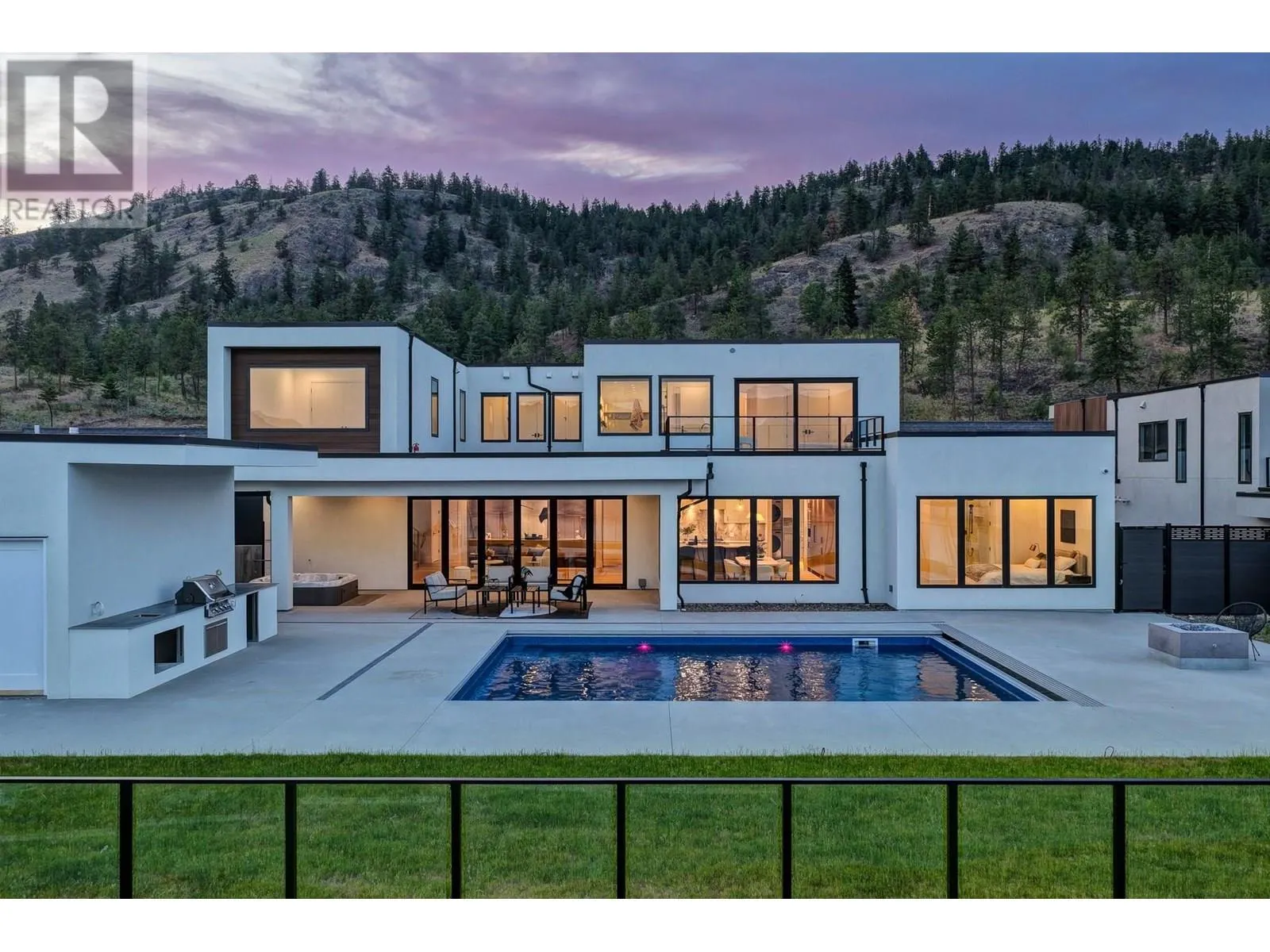 1392 Vineyard Drive