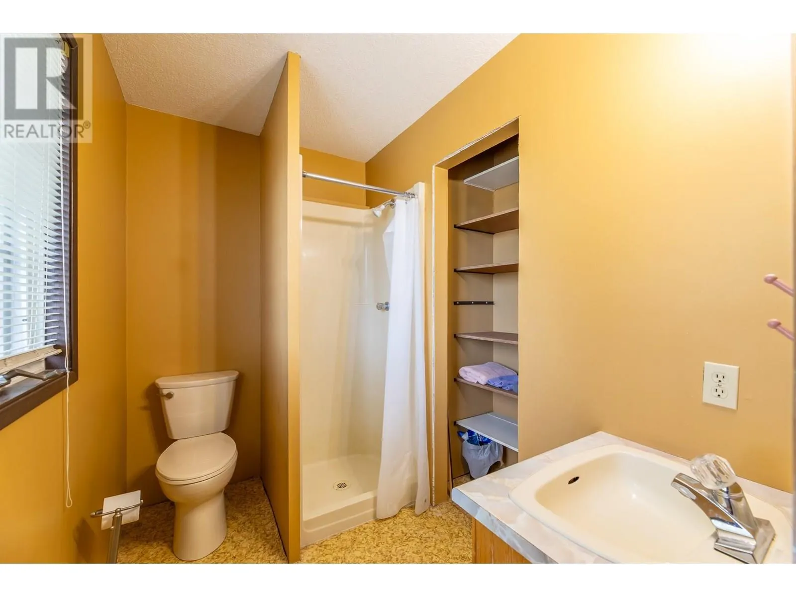 172 Westview Drive