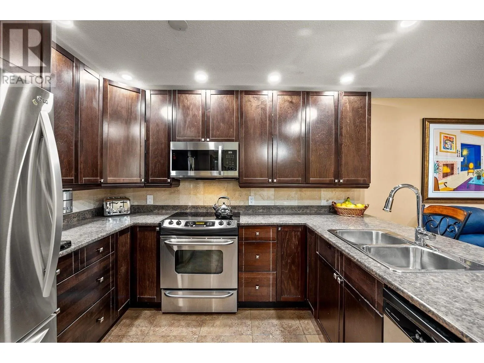 950 Lanfranco Road Unit# 34