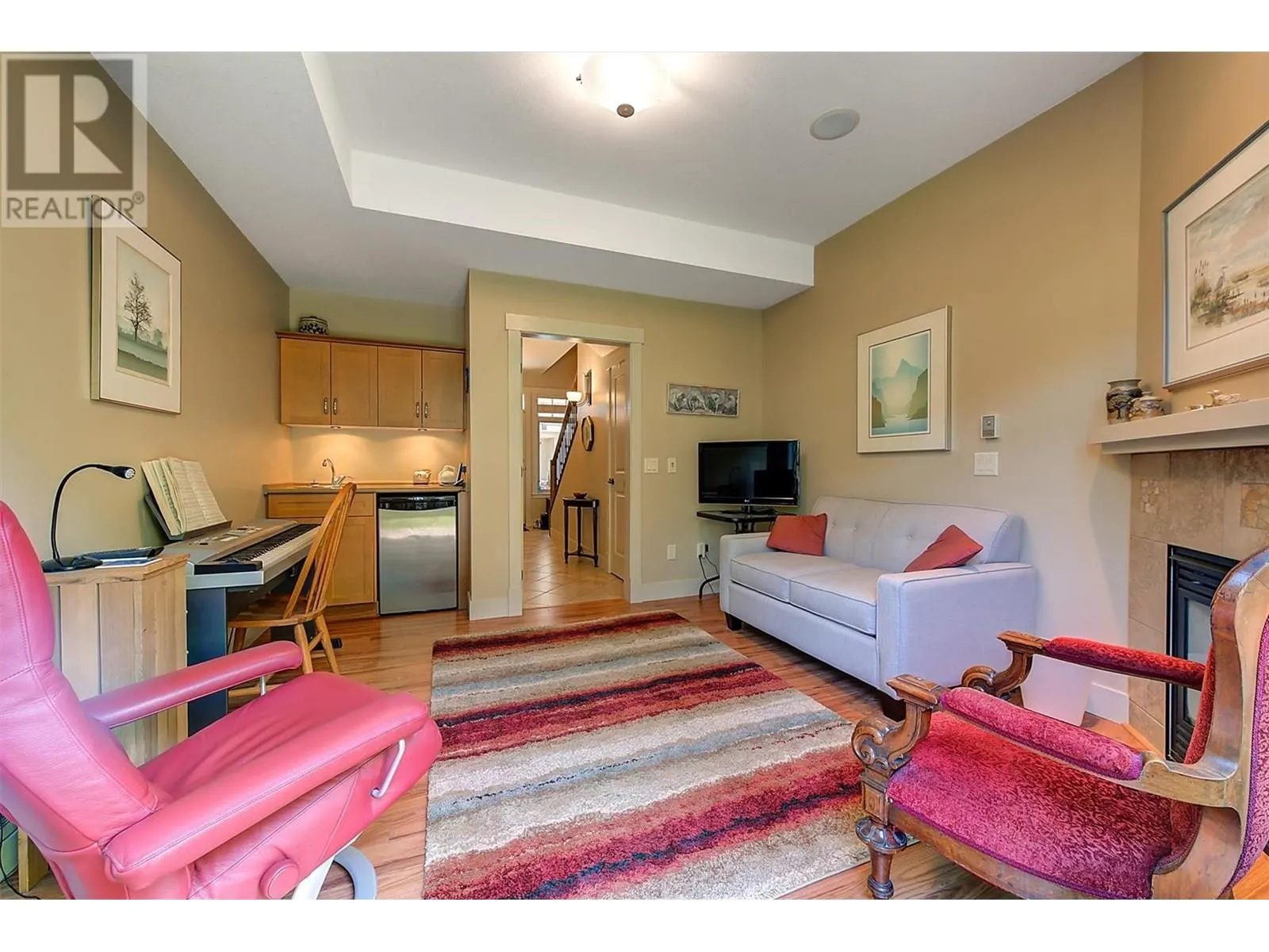 4356 Beach Avenue Unit# 6