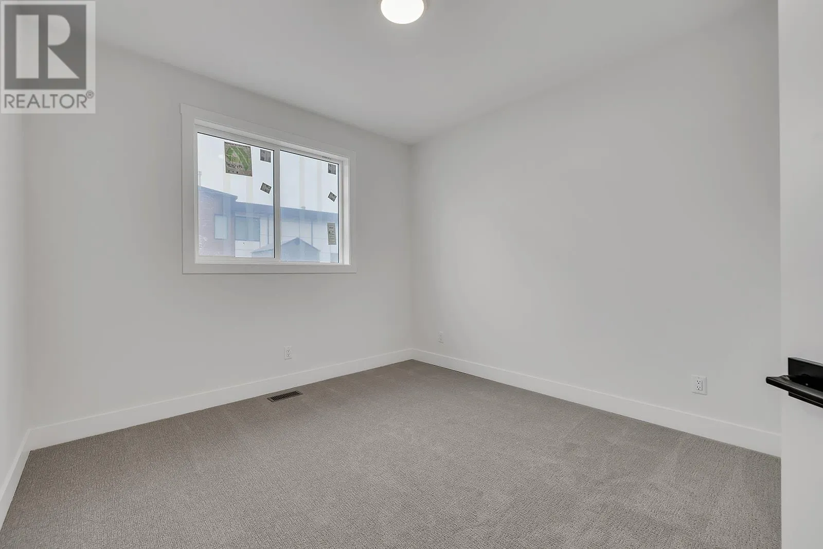 2843 Canyon Crest Drive