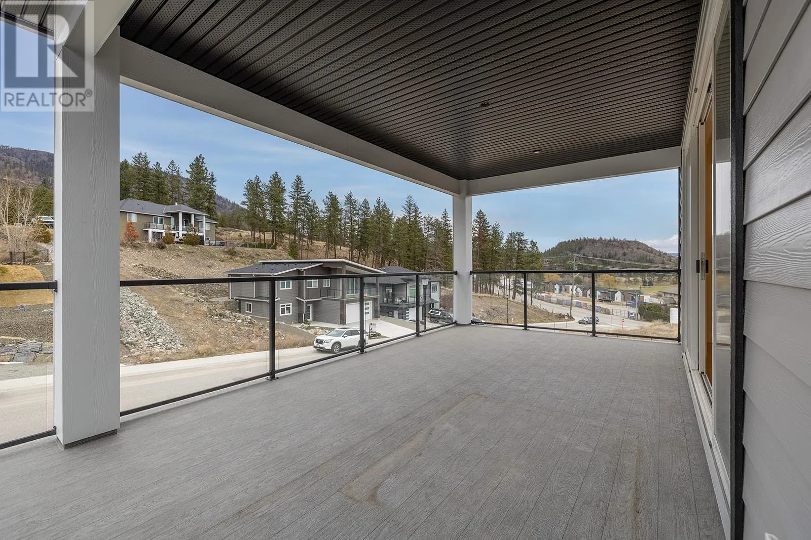 2843 Canyon Crest Drive
