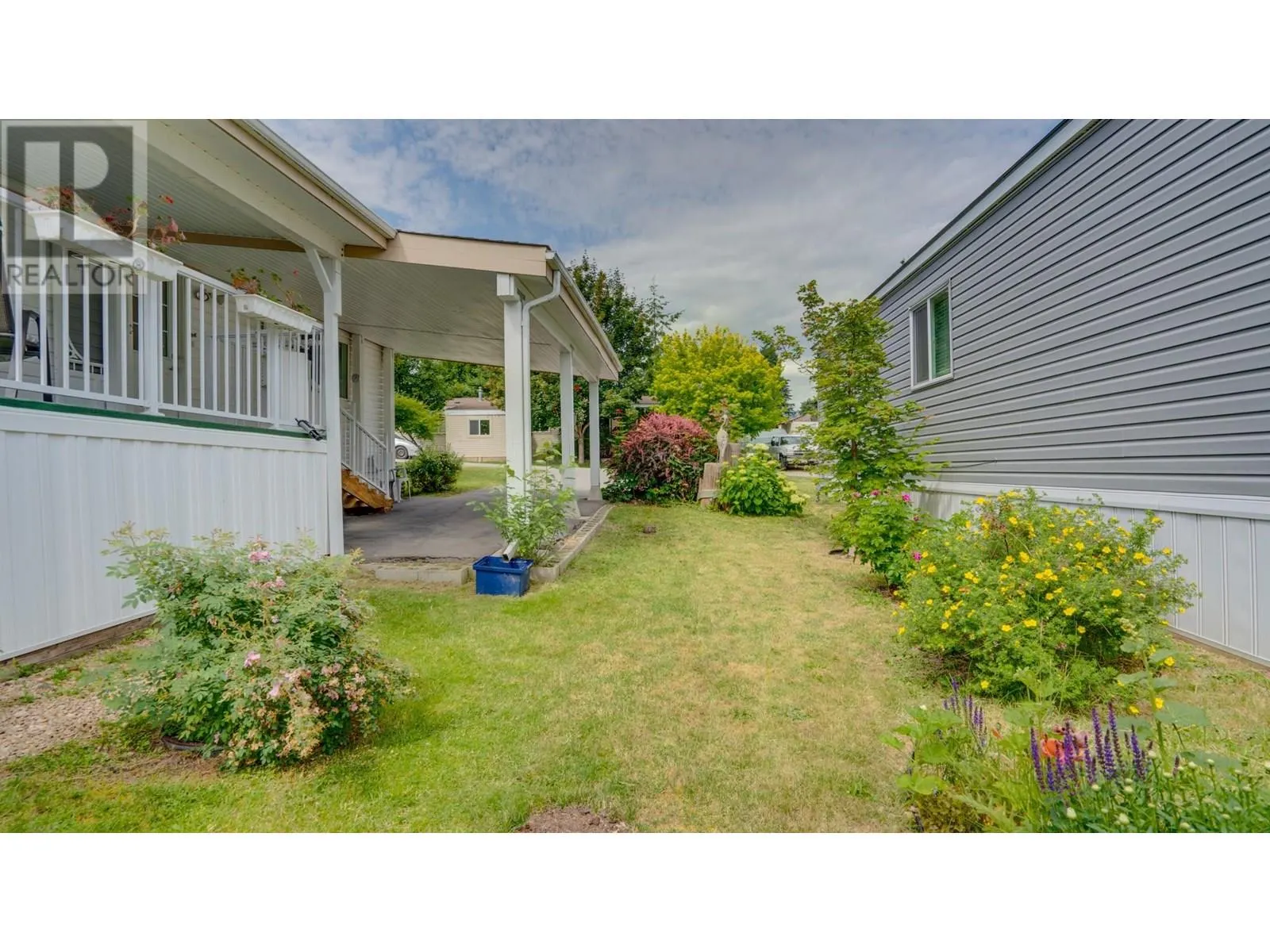 3350 10 Avenue NE Unit# 121