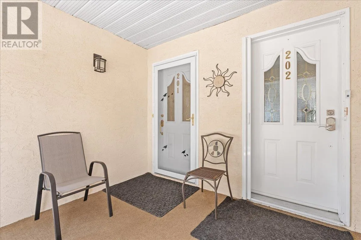 4470 Ponderosa Drive Unit# 201