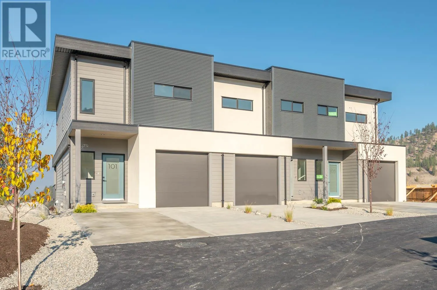158 DEER Place Unit# 107