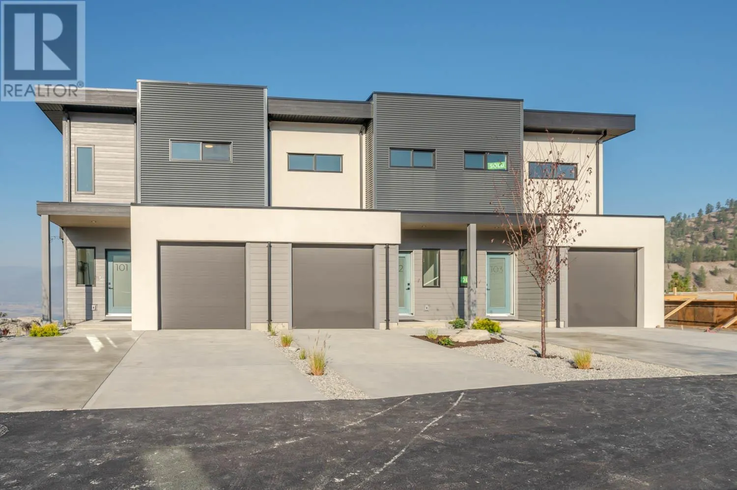 158 DEER Place Unit# 107