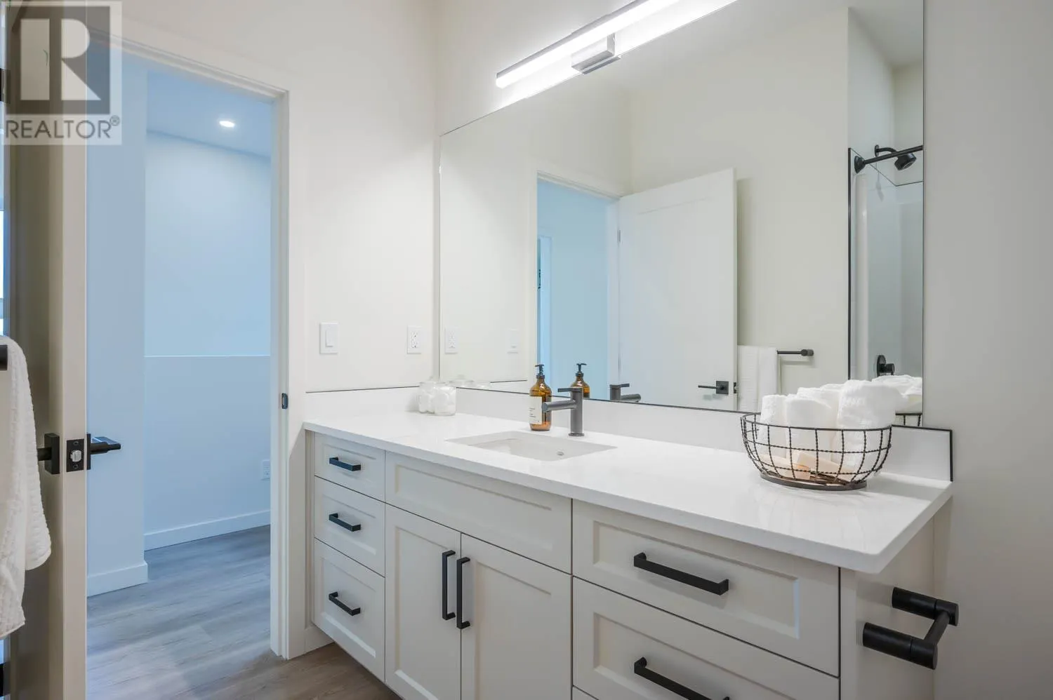 158 DEER Place Unit# 107