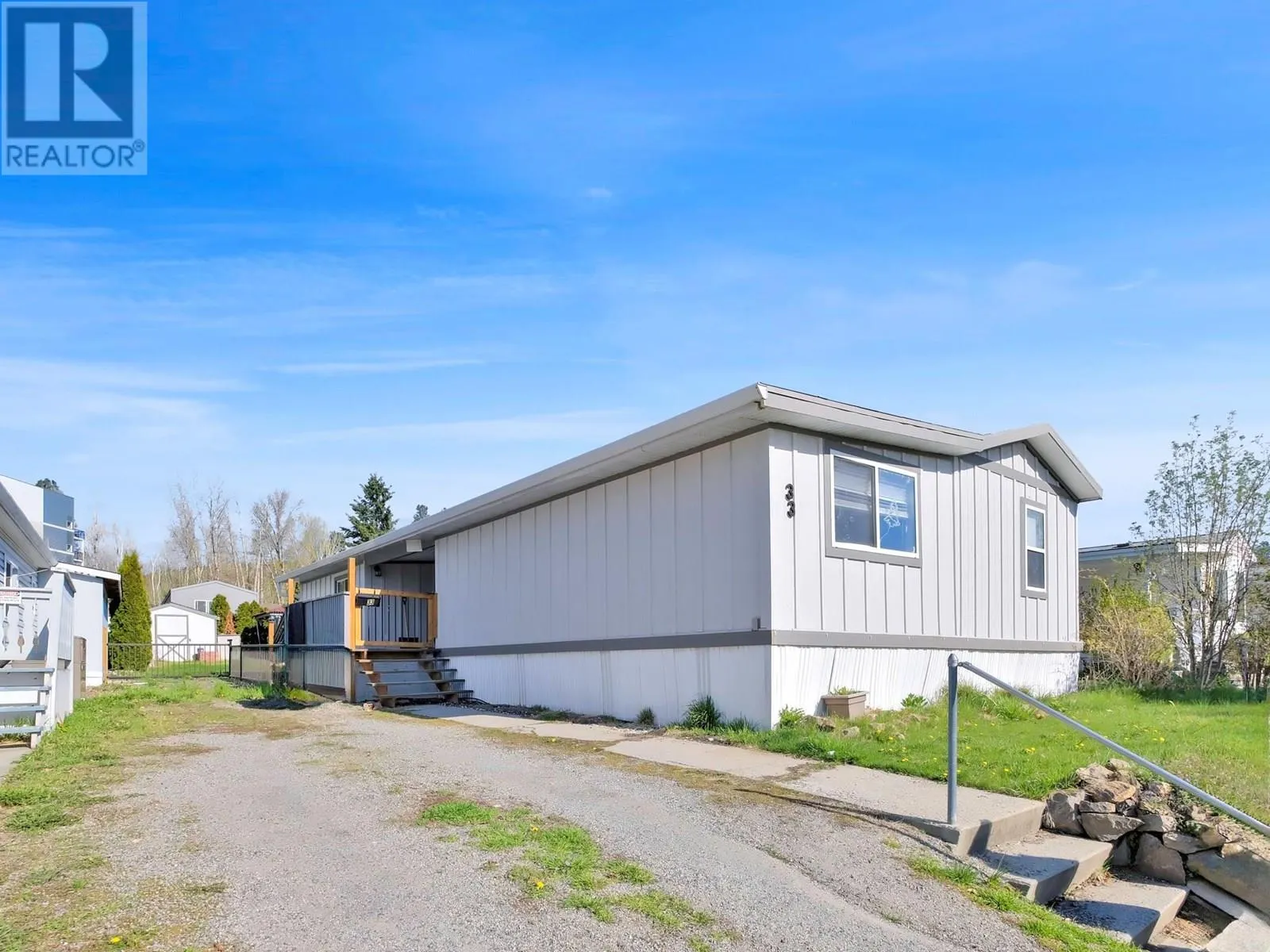 3381 Village Green Way Unit# 33