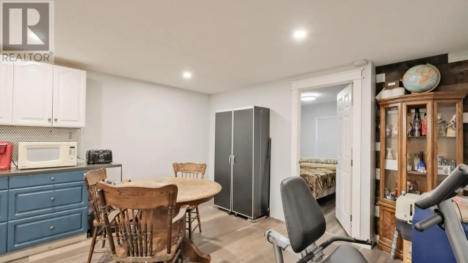 3381 Village Green Way Unit# 33