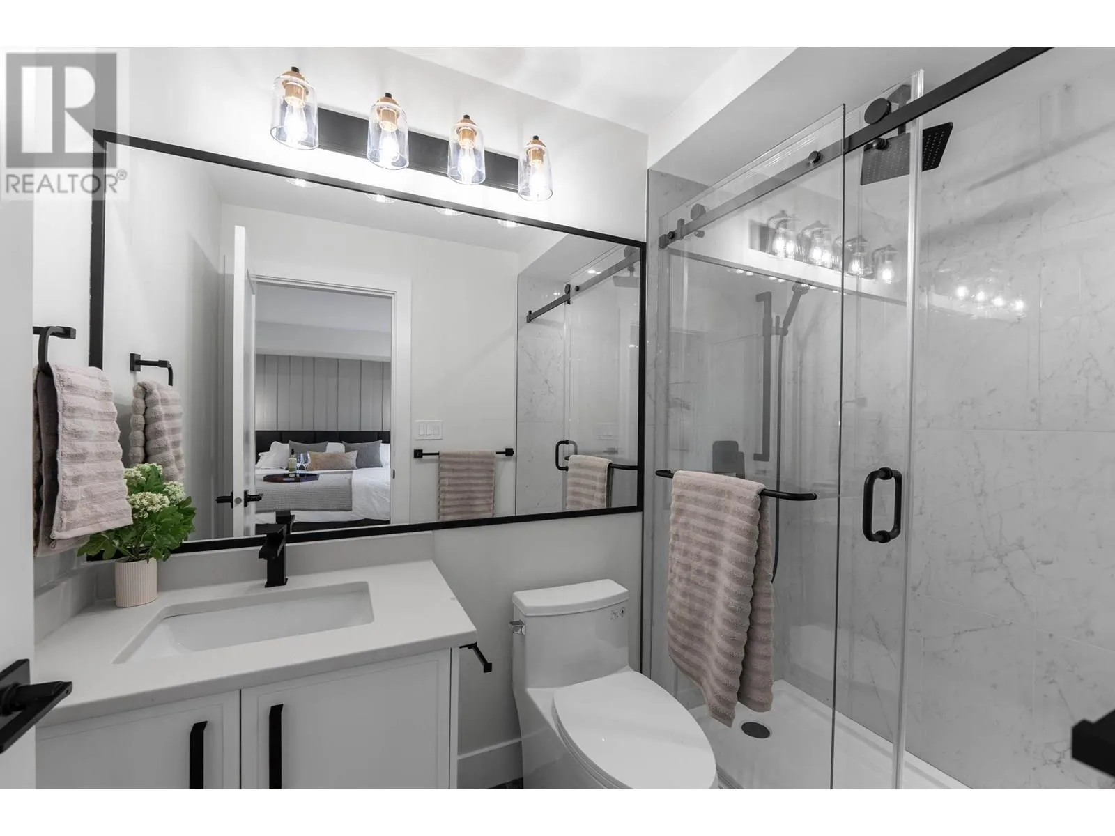 3590 Redecopp Road Unit# 1