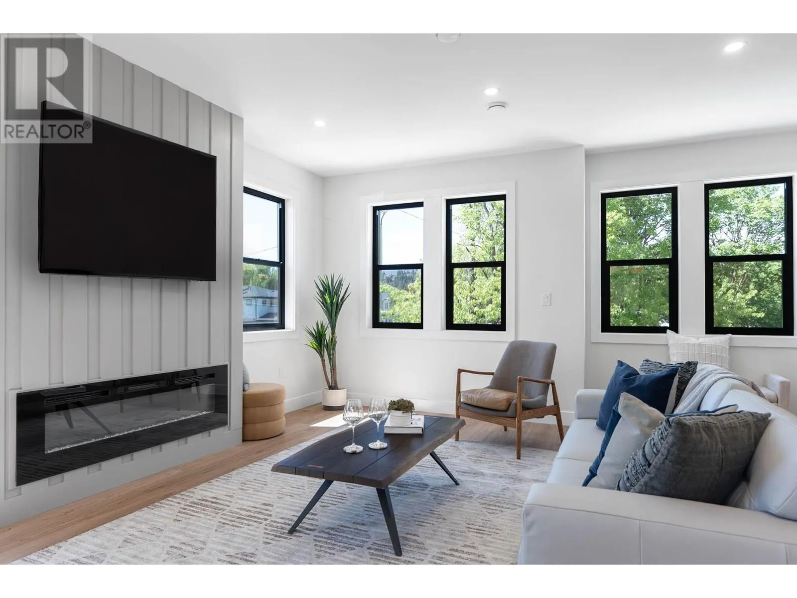 3590 Redecopp Road Unit# 1