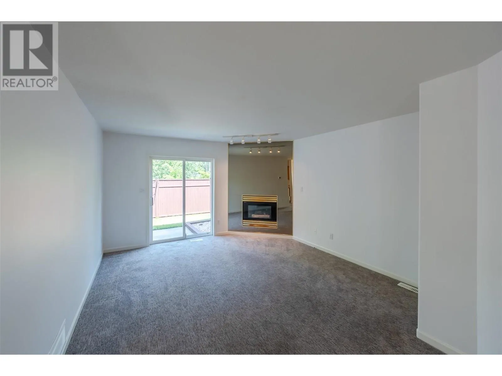 5050 13th Avenue Unit# 4