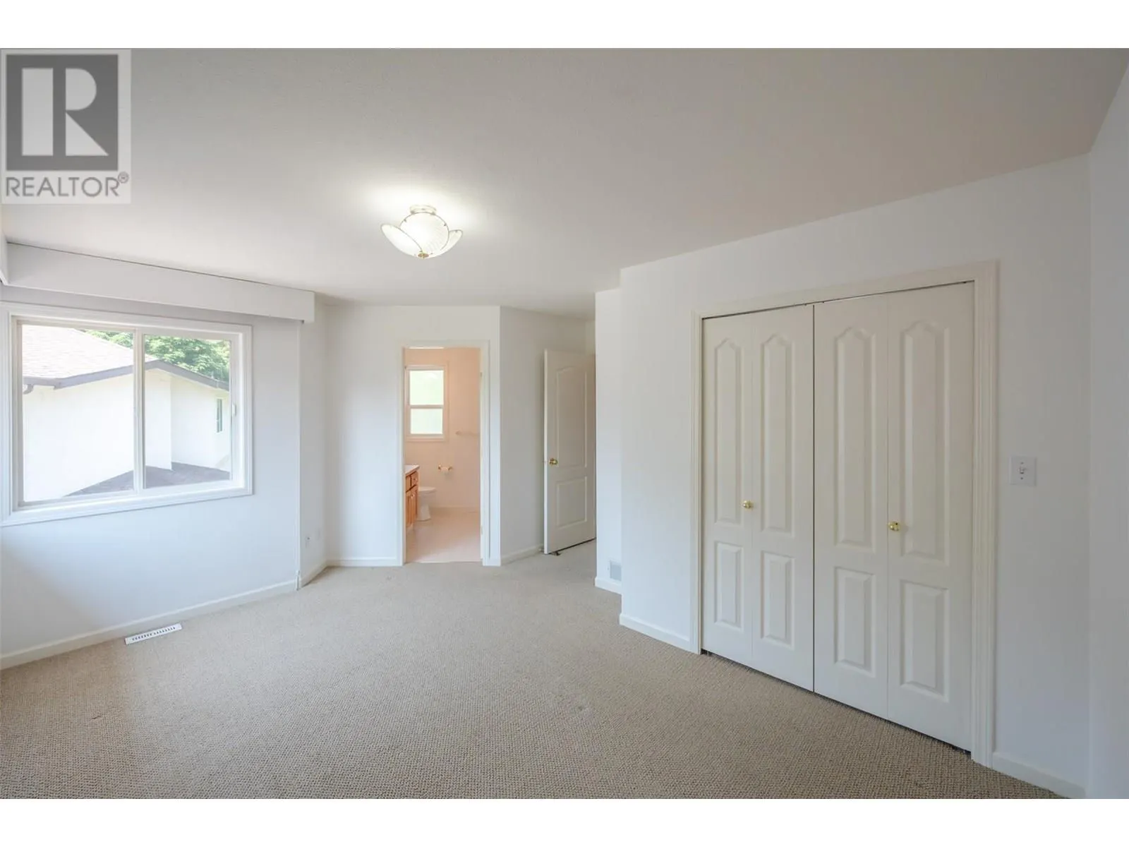 5050 13th Avenue Unit# 4