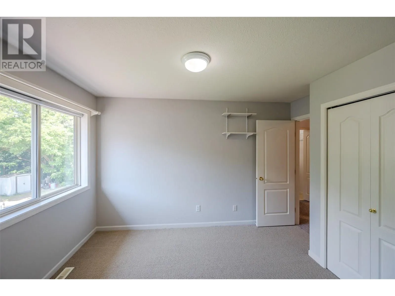5050 13th Avenue Unit# 4