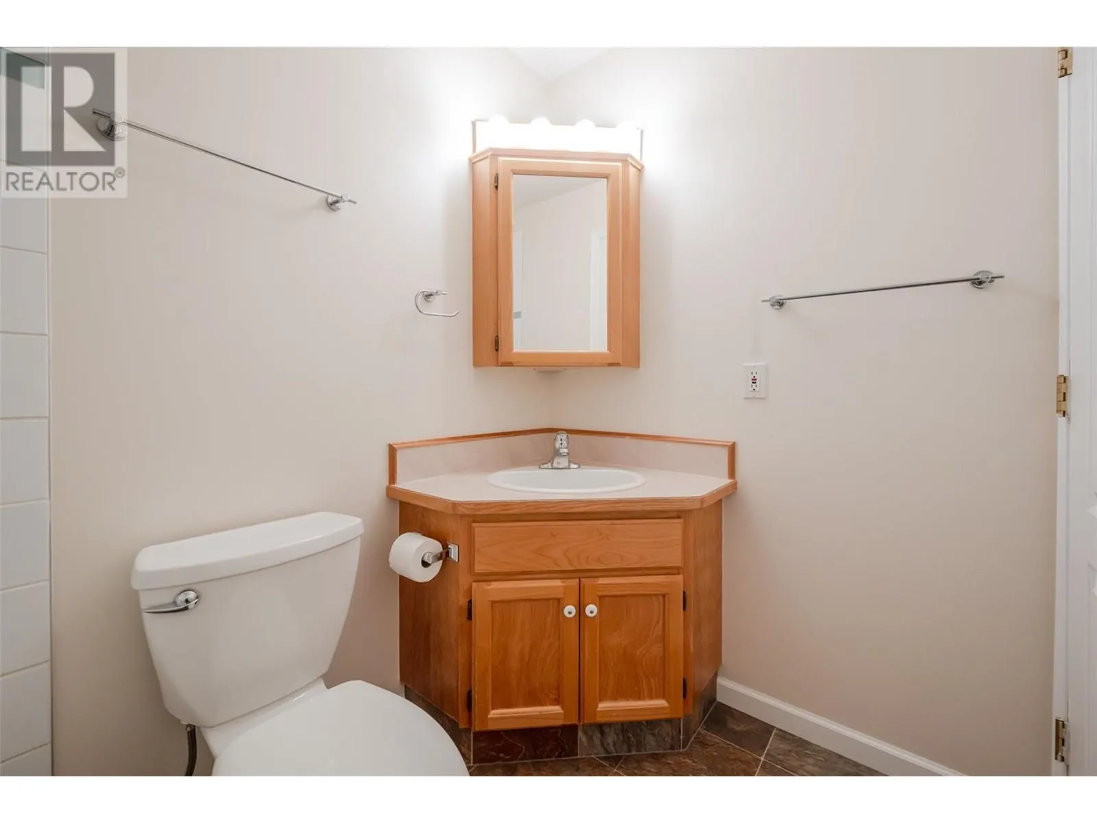 5050 13th Avenue Unit# 4