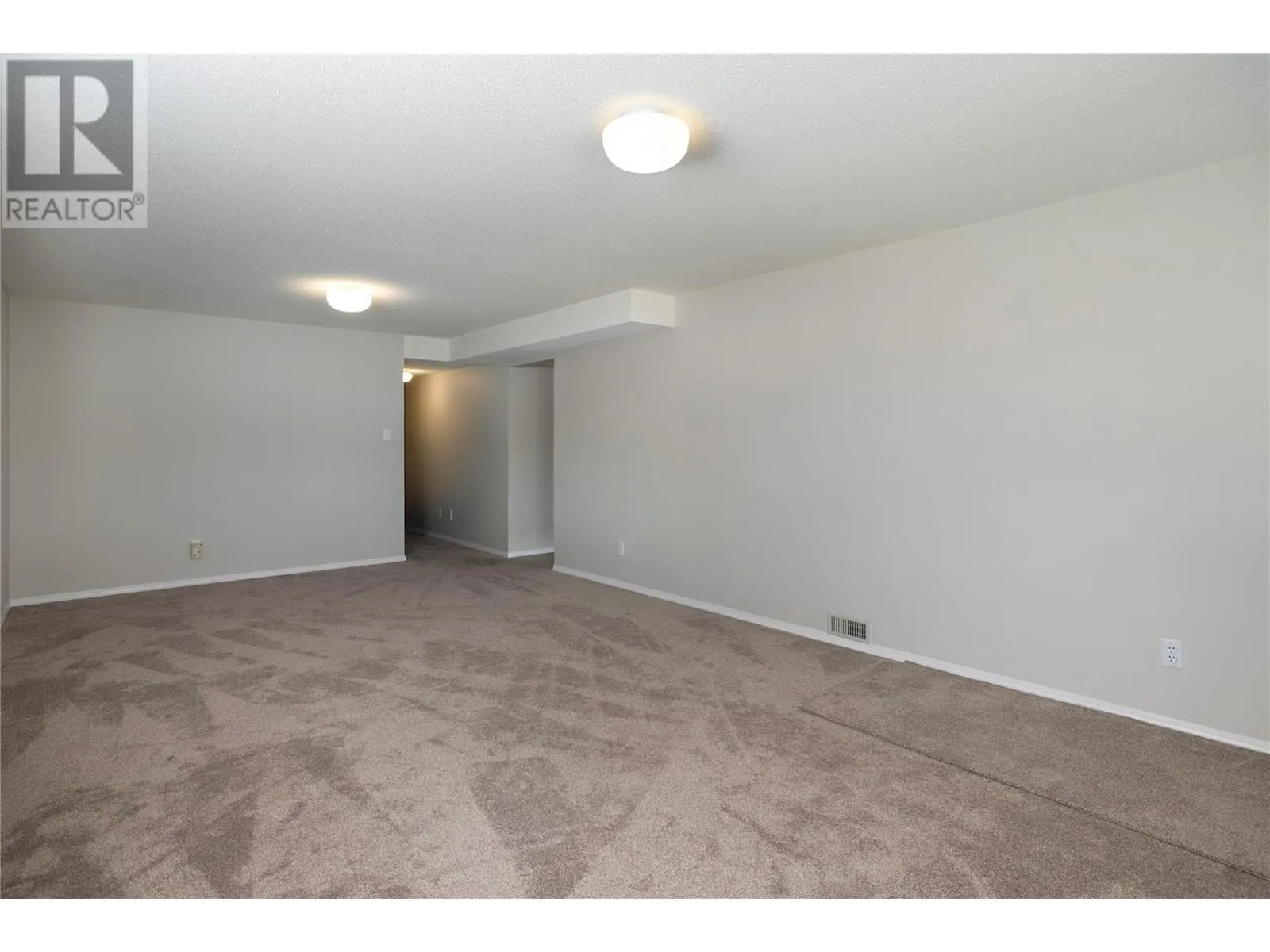 3930 20 Street Unit# 2