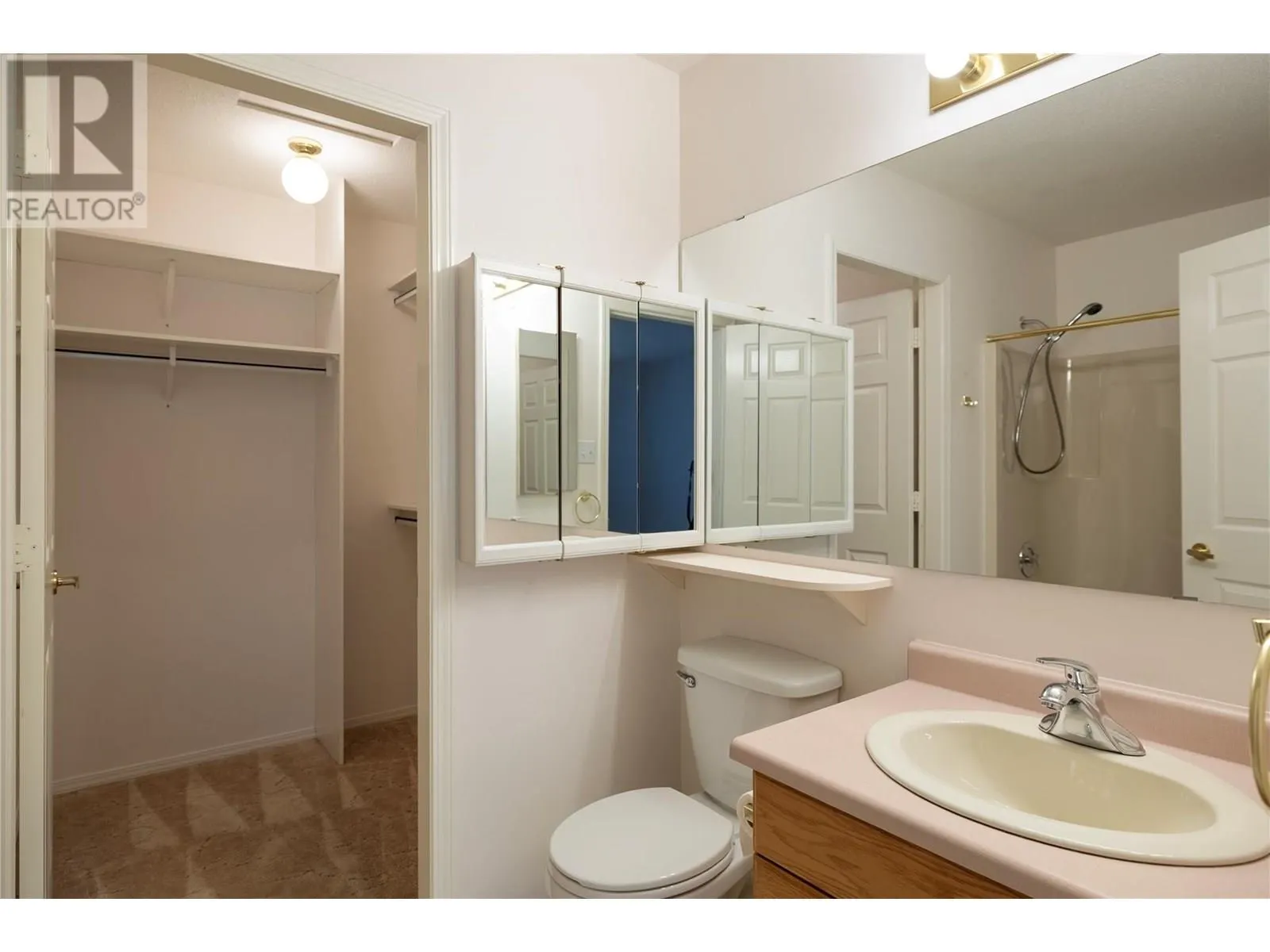 3930 20 Street Unit# 2
