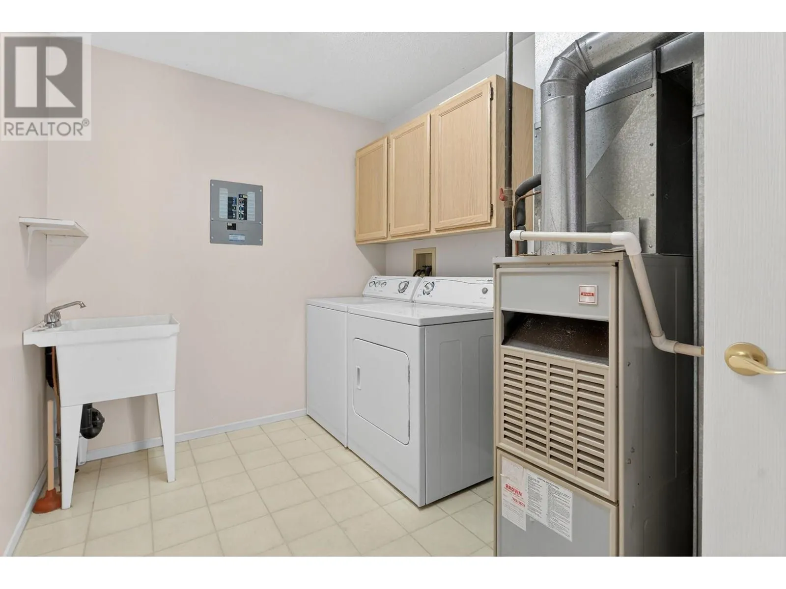 1201 Cameron Avenue Unit# 189 Lot# 189